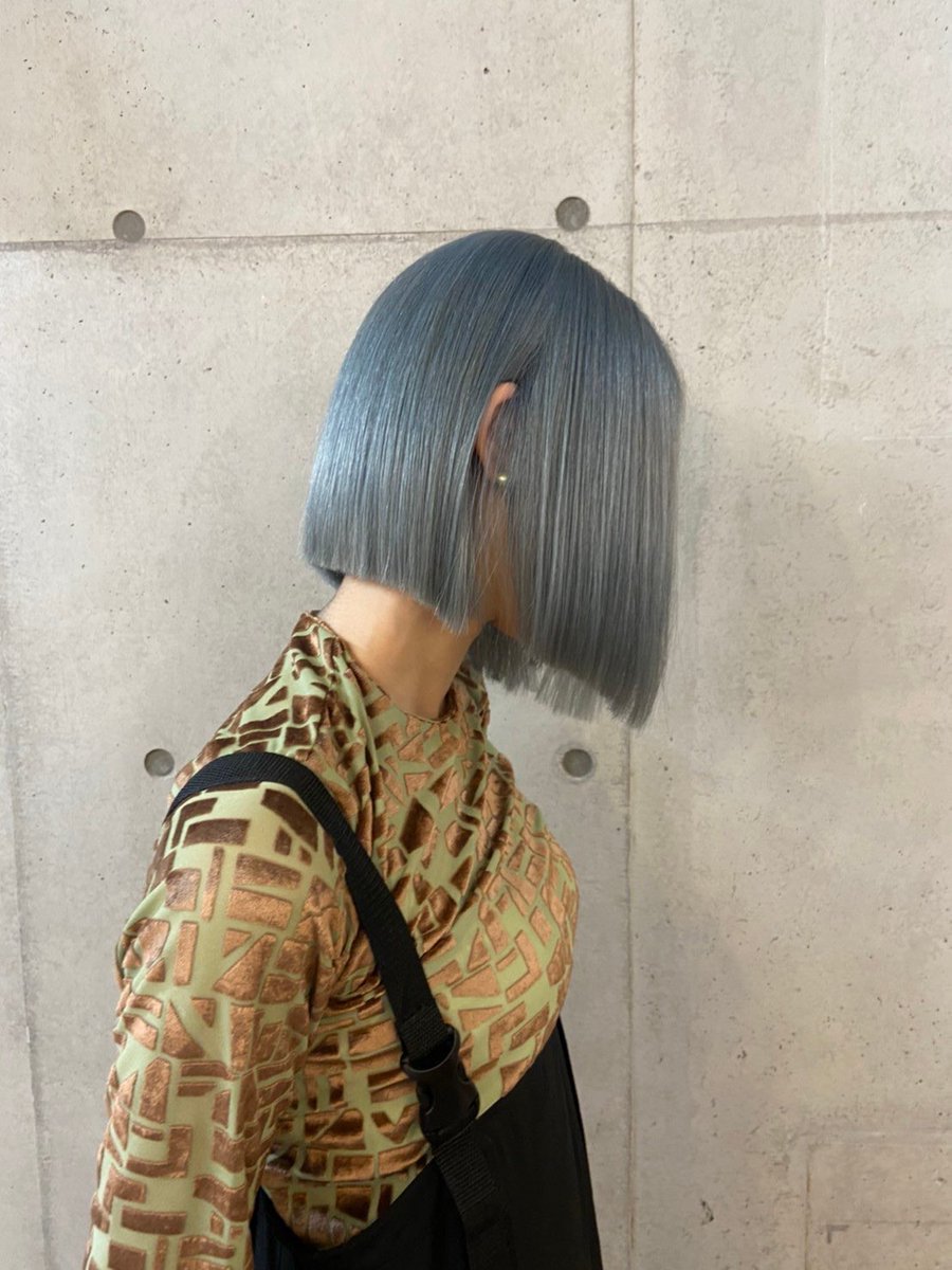 manami_bolchan's tweet photo. 髪の毛水色になった！
頭皮しんだ！ https://t.co/Lj6s3hKMMY