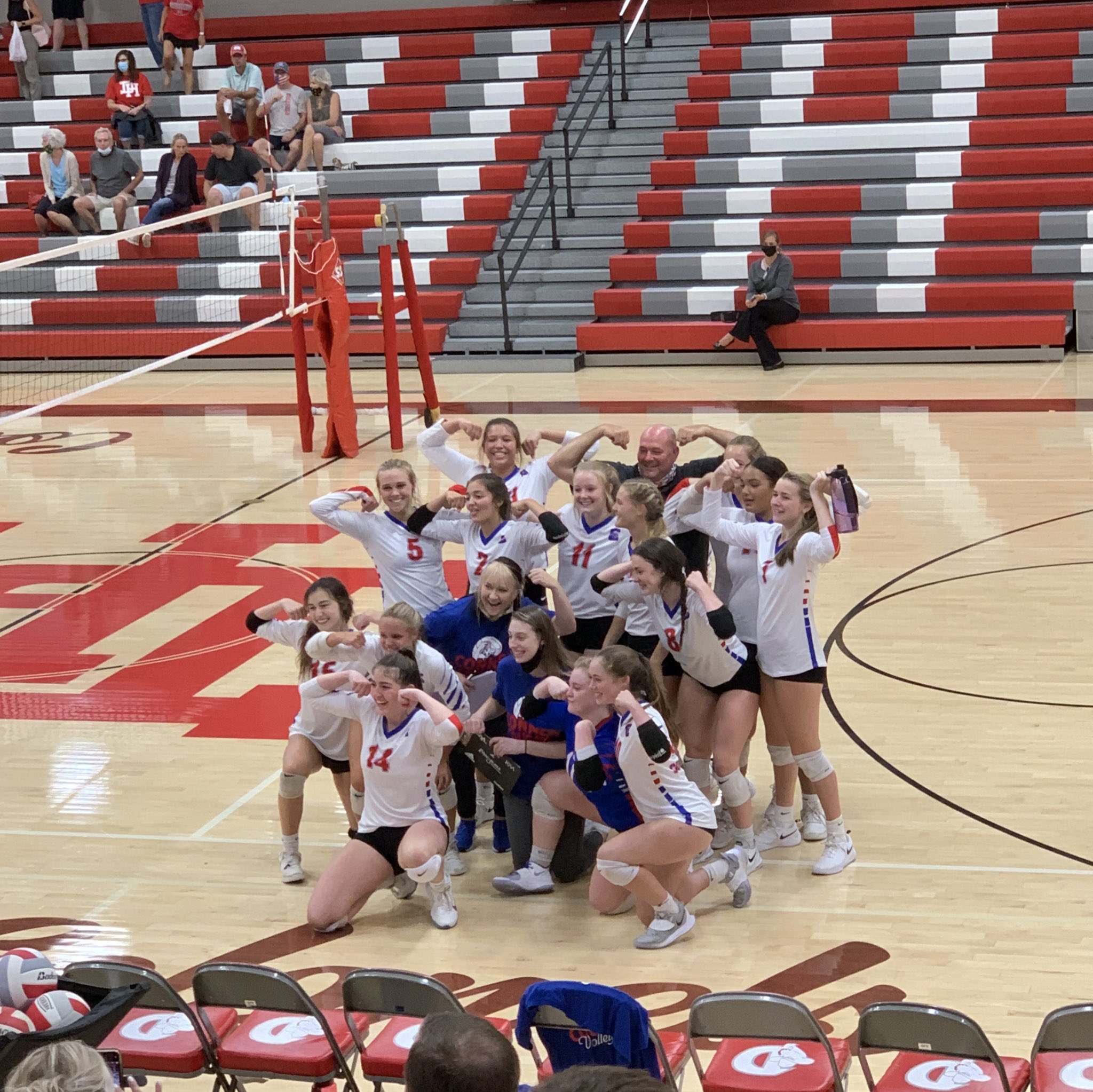 Conner Volleyball on Twitter "ANOTHER DAY, ANOTHER SWEEP🧹🧹 All three