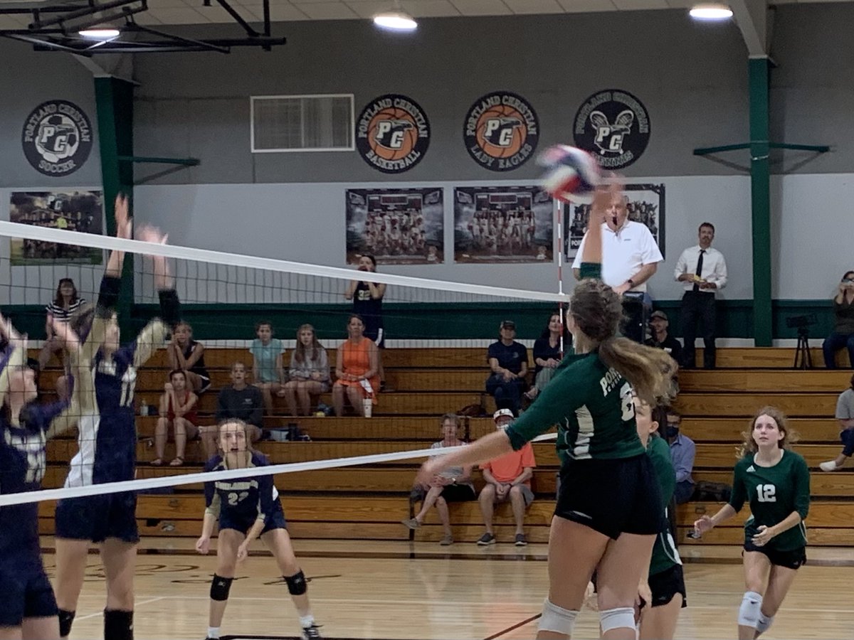 athletics_pcs's tweet image. Varsity Volleyball opens with KCAC opponent, Highlands Latin. The Highlanders were victorious over the Eagles in four sets. 
25-19 / 14-25 / 18-25 / 9-25
#PCSathletics #PassSetKill #PCSrooted #WeAreKCAC 
@HLSAthletics @khsaa_kcac