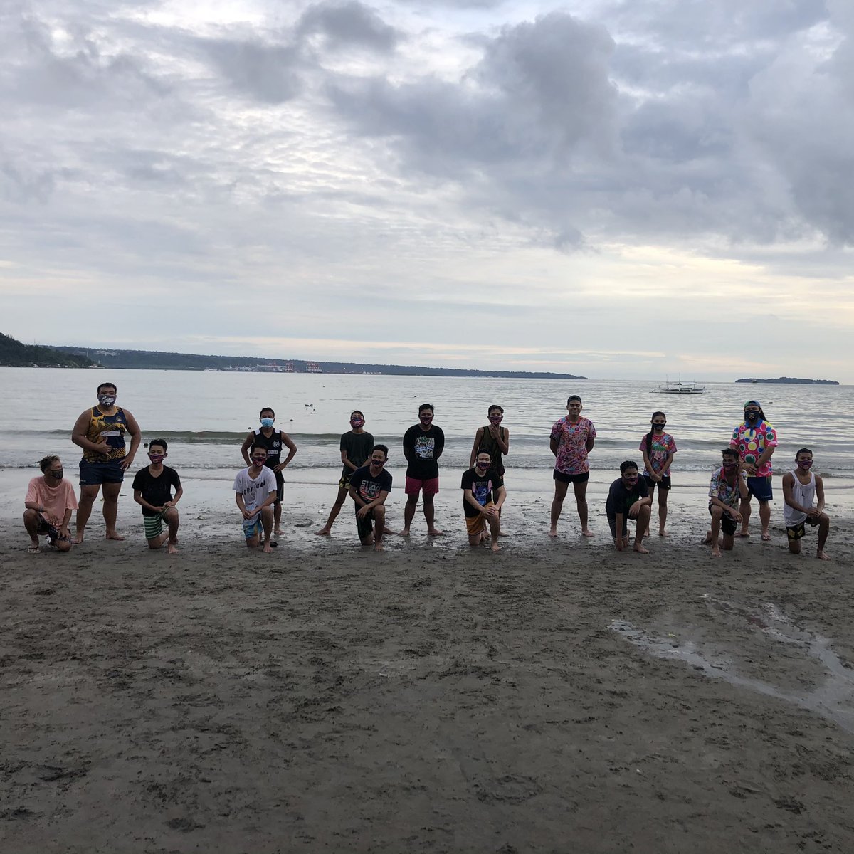 ClarkJetsRFC's tweet photo. #ClarkJets #colts training on the beach last week and this week. Thanks to senior players, Henry and Rex, for assisting the sessions.
#ClarkJet #PotBelliedPigsHK #CanterburyRFC #OneClub #Overgaard #MarineTravel #ProjexAsia #rugby #rugbydevelopment #JetsFamily #simplythebest https://t.co/KxwK33cvAs