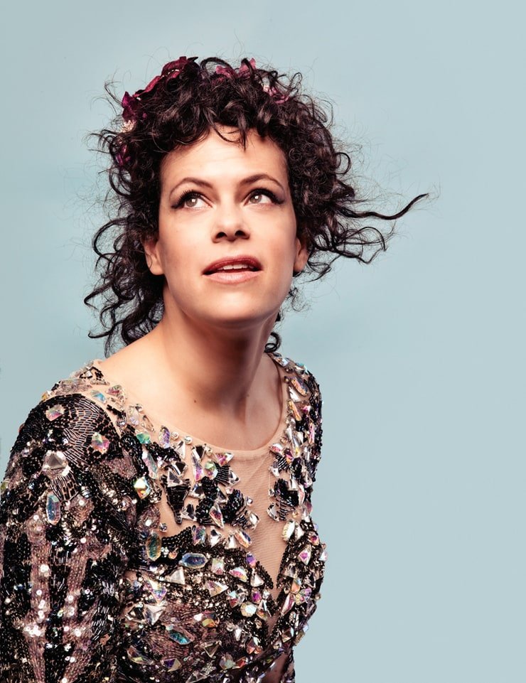  Happy Birthday Régine Chassagne     