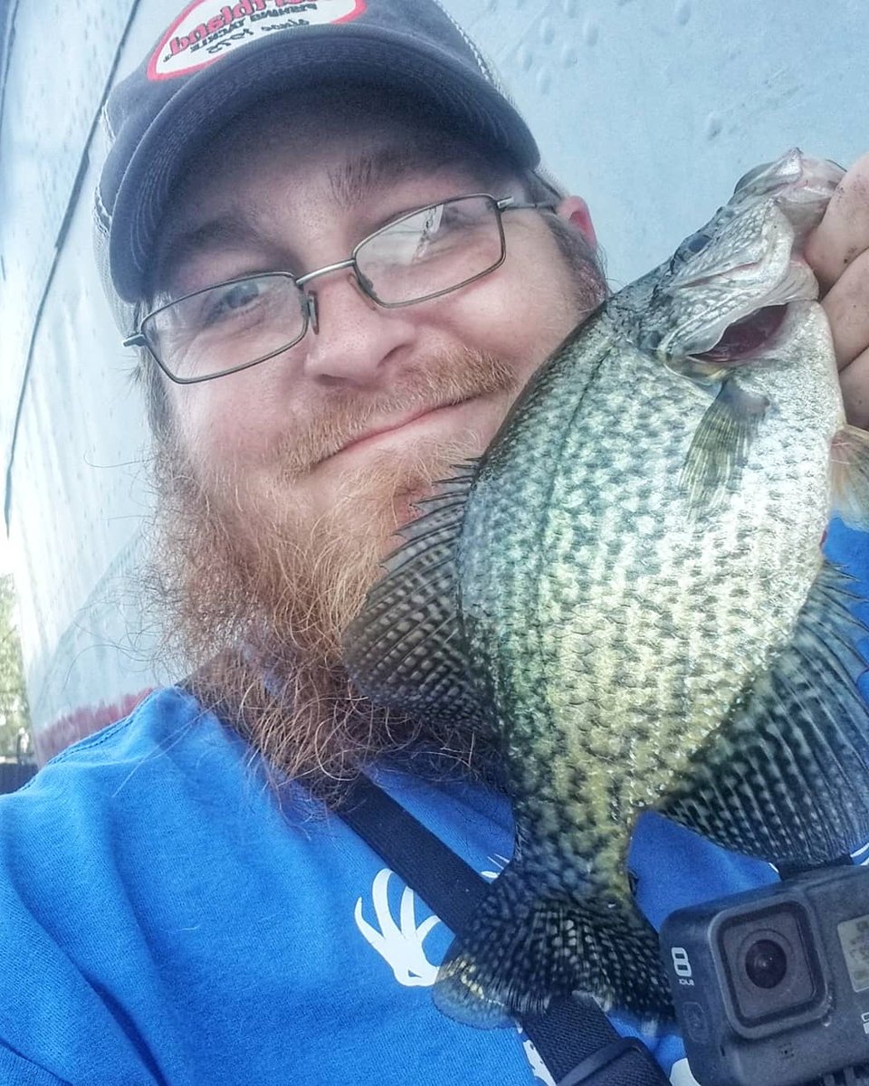 LowellMiller17's tweet photo. Took LToutdoors on the road today for a 4 hour trip with Ruby to fish with my buddy Bryan Jones ! We are slamming some fish and will be for the next couple daysππ£π€ #LToutdoors #michiganoutdoors #michiganfishing #fishing #widowmakerjigs #muskegon https://t.co/vpQunnjQOb