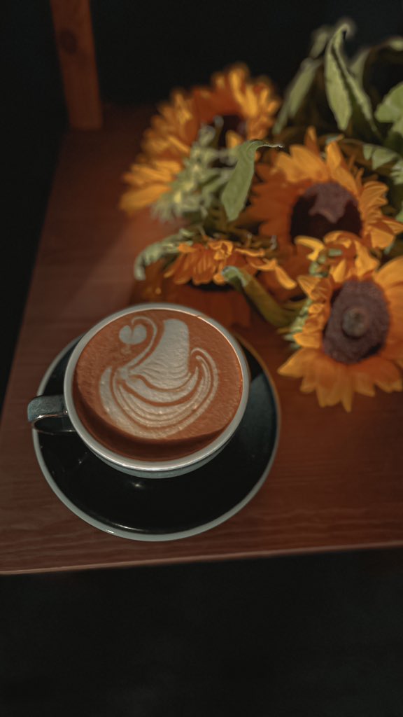 شَ ♡ tweet media