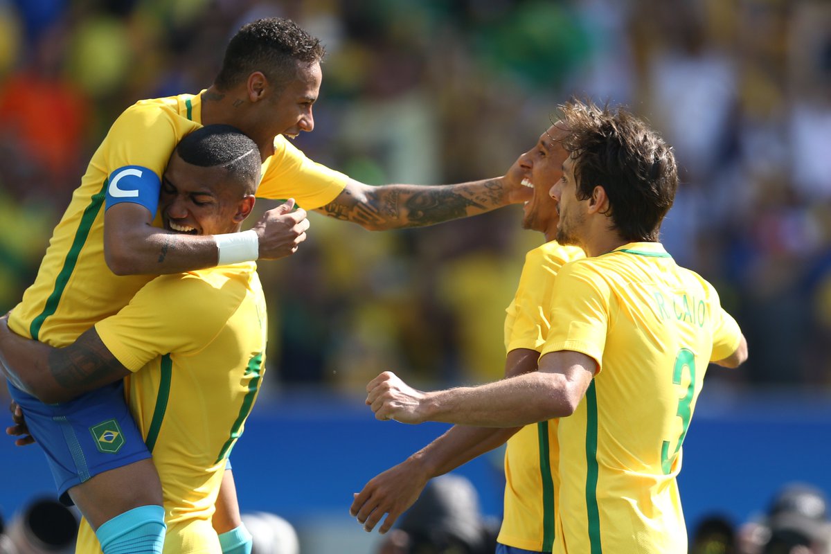 museuselecao's tweet photo. Momentos inesquecíveis! 🥇

Amanhã, nossa primeira medalha dourada completa 5 anos. O dia que o Maracanã explodiu em ouro! 

📸 Lucas Figueiredo/MoWA Press https://t.co/F7XtfdLzNv