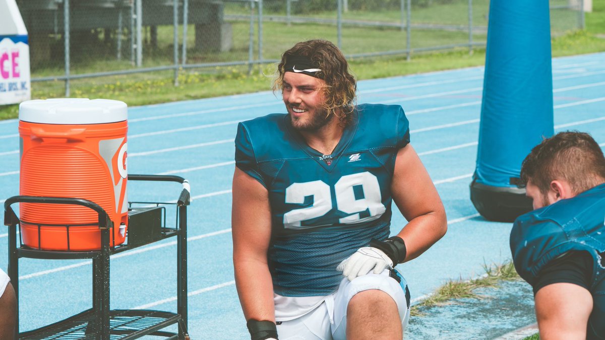 austchambers97's tweet photo. A special number for a special year! Dre is with  all of us and as we strive to Make it Big every day his legacy lives on! 

Andre Maloney was a friend and a brother. I’m honored to have the opportunity to represent him and his family on the field this year. 

Everyday Blessings https://t.co/zveu6GcOZ3