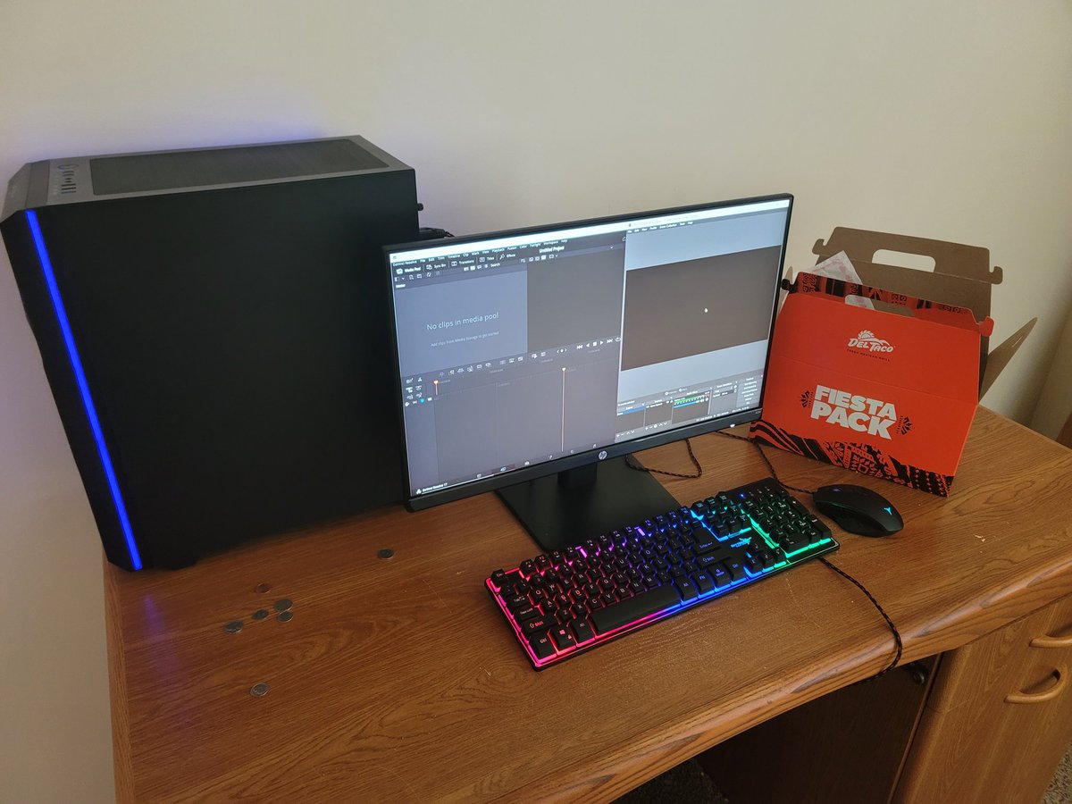 SteampunkAbyss's tweet photo. #tacos and #trailer Thursday. Something big is coming for Steampunk Abyss in just a few days. Going to be an exciting few weeks :) #gamedev #gaming #indiegame #IndieGameDev #indie #games #steampunk #indiedev https://t.co/6xrBkPbmrP