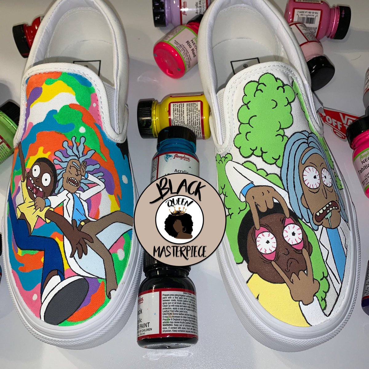 JadatheName's tweet photo. Black Queen Masterpiece x Vans x Rick &amp; Morty Customs 
#creativity #rt #black #RickandMorty https://t.co/tTf1jvKWg2