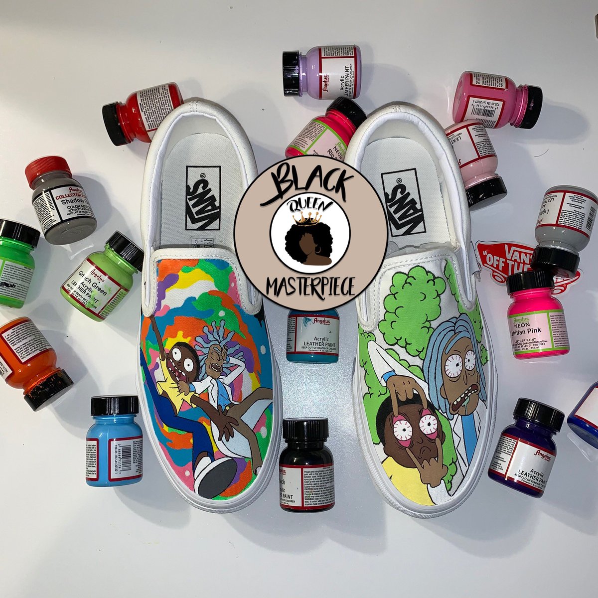 JadatheName's tweet photo. Black Queen Masterpiece x Vans x Rick &amp; Morty Customs 
#creativity #rt #black #RickandMorty https://t.co/tTf1jvKWg2