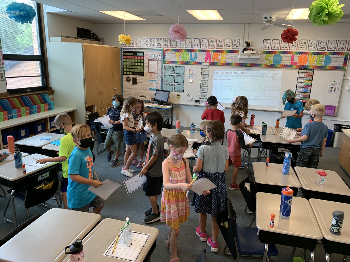 Back to school today! Loving the grade level change and so excited to teach these little munchkins! <a href="/RooseveltD64/">RooseveltD64</a> #engageD64