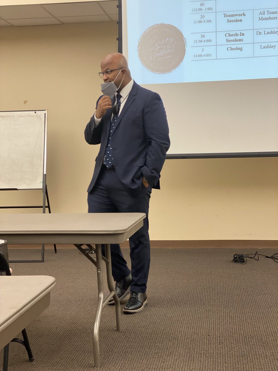 Dr. Jaleesa Thompson tweet media