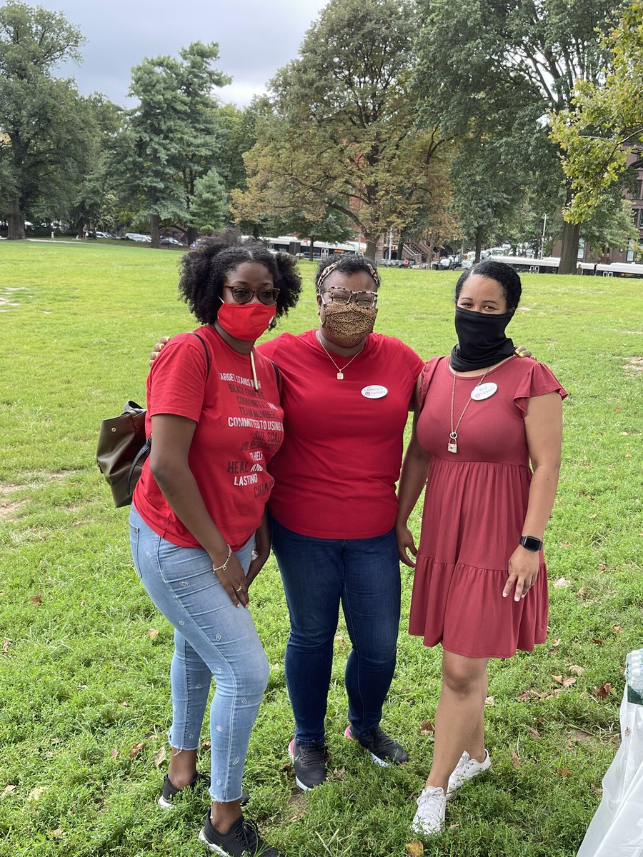 SoftVIBElines's tweet image. Had so much fun volunteering w/ my peers &amp;amp; @asneaaorg in supporting her w/ her Community Legacy Project. The kids really enjoyed this tour &amp;amp; the activities. #T1849 #T2212 #T2850 #T3356