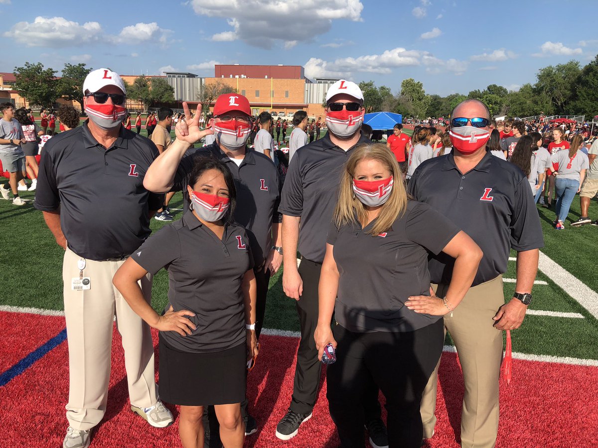 MEET THE VOLS! <a href="/leeneisd/">LEE VOLUNTEERS</a>