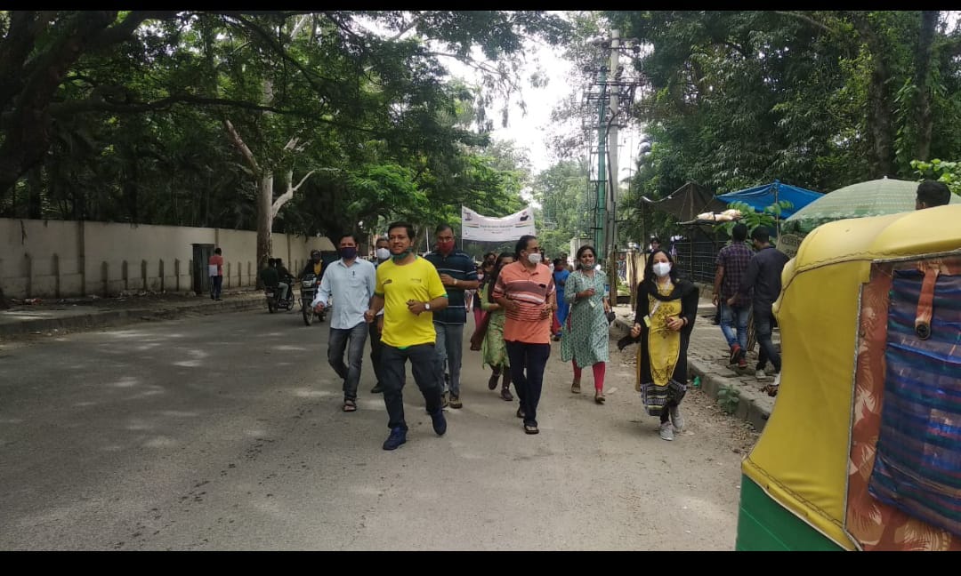 National Skill Training Institute (For Women), Noida celebrates #AzadiKaAmritMahotsav and participates in the #FitIndiaFreedomRun 2.0 sending out a message to all, to remain healthy &amp; fit. A healthy body &amp; a healthy mind is key to overall personality development for today's youth