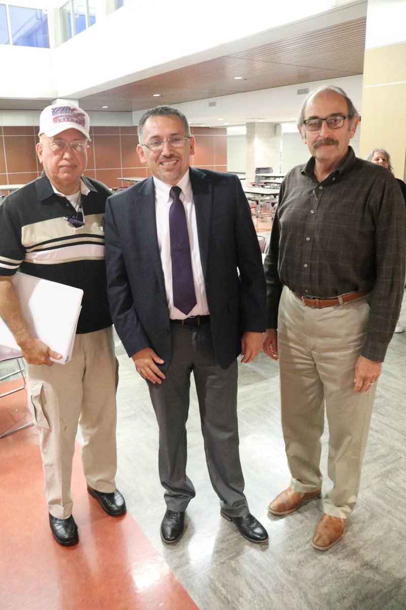 StaffordMSD's tweet image. SMSD wants to wish the happiest birthday to our #SMSDBoard Trustee and #SMSDAlumni Manuel Hinojosa! He continues to make the city, the district and the community a better place. We are grateful for you and hope this is the best year #StaffordWeR1