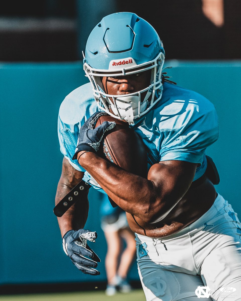 Carolina Football tweet media