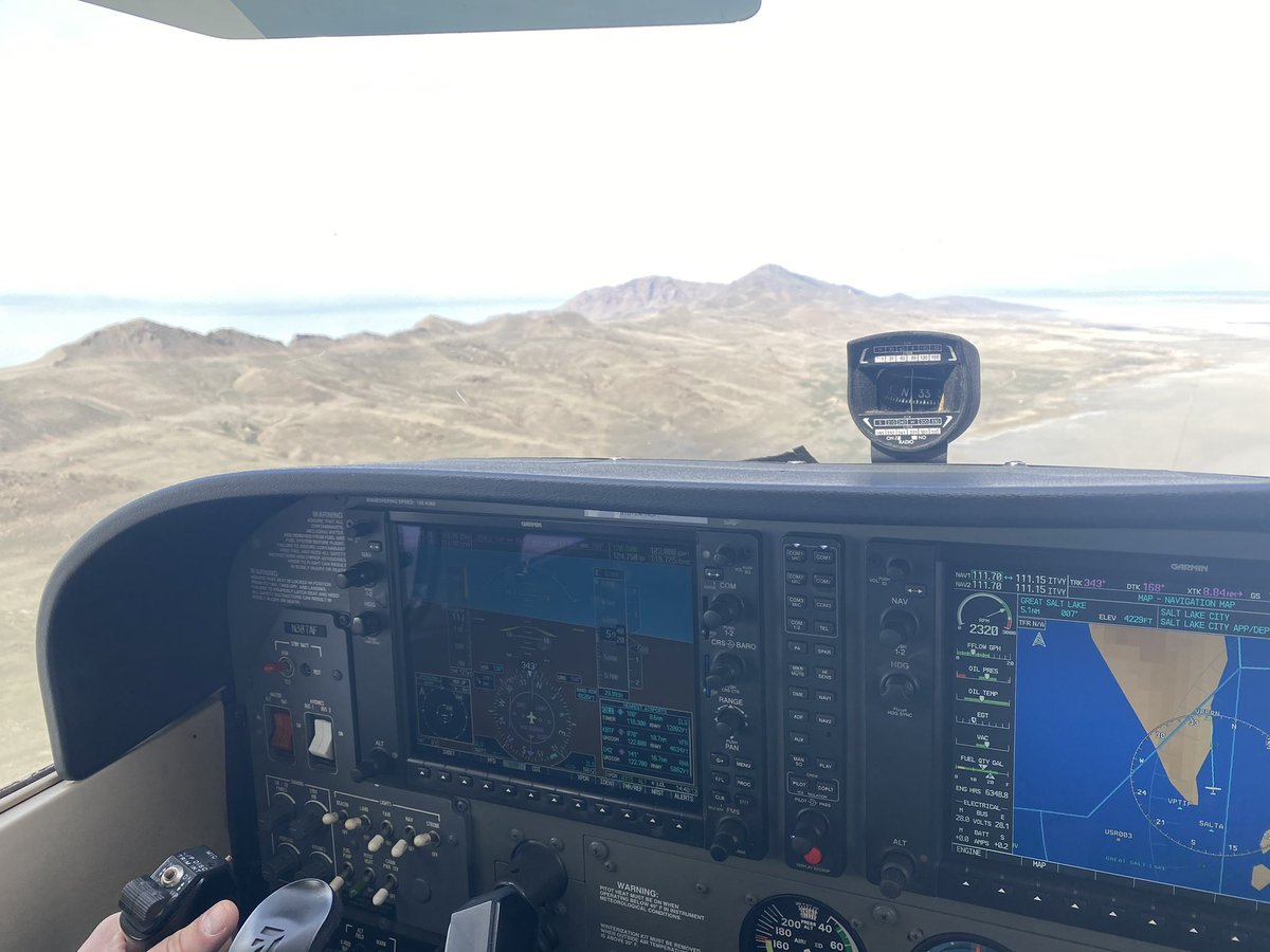 ReaganHackett's tweet photo. Happy #NationalAviationDay! 🛩 https://t.co/xgPdnQ5cOr
