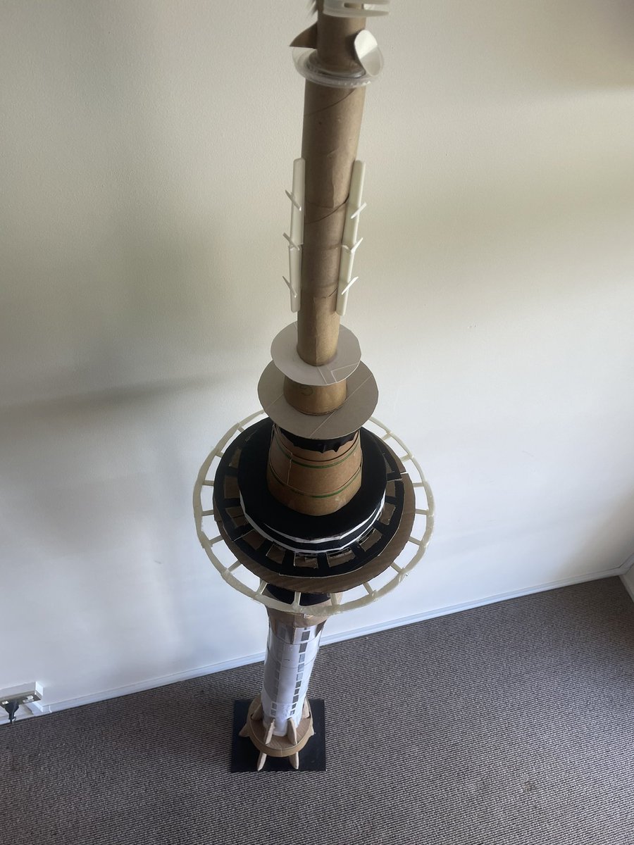 Lloyd Burr tweet media