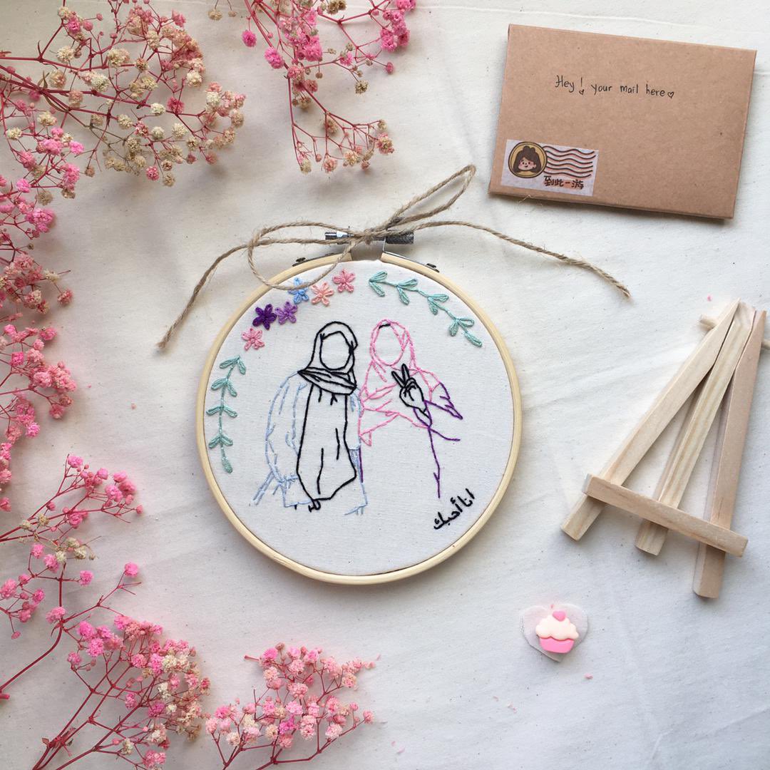 i_embroid's tweet photo. Hi everyone ❣️ we r selling affordable costume embroidery✨ Canvas, hoop &amp; totebag ✨ Gift Set start from Rm17 only  ❤️do check out our  ig: https://t.co/iUXo6LUvld or dm us to creat your memories now 🥰 https://t.co/p58HhDBi1E