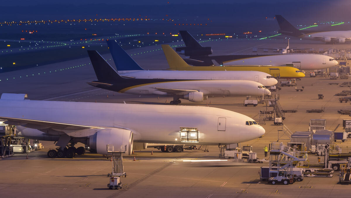 Unisys_Travel's tweet photo. Unisys enables #cargo shipment tracking throughout the supply chain - @ecomnewsasia. Critical as 3 in 4 of APAC manufacturers say there is a lack of visibility within #SupplyChain. And @IATA expects 22% of air cargo to be eCommerce by next year. Read: https://t.co/9XO77IhoDu https://t.co/GOIMtbNCV1