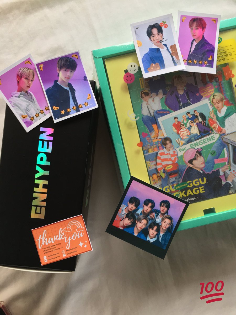 heepopoms's tweet photo. 💌 #heepopomsbuys
💌 #SeoulmattePHFeedbacks

got my enhypen lightstick and ggu ggu package from @SeoulmattePH thank you so much, till our next transaction!!! 🤍

📦 view unboxing here: 
https://t.co/rbvQxwfE0h
https://t.co/lZjud9xBAj https://t.co/tcH8ZyGtLu