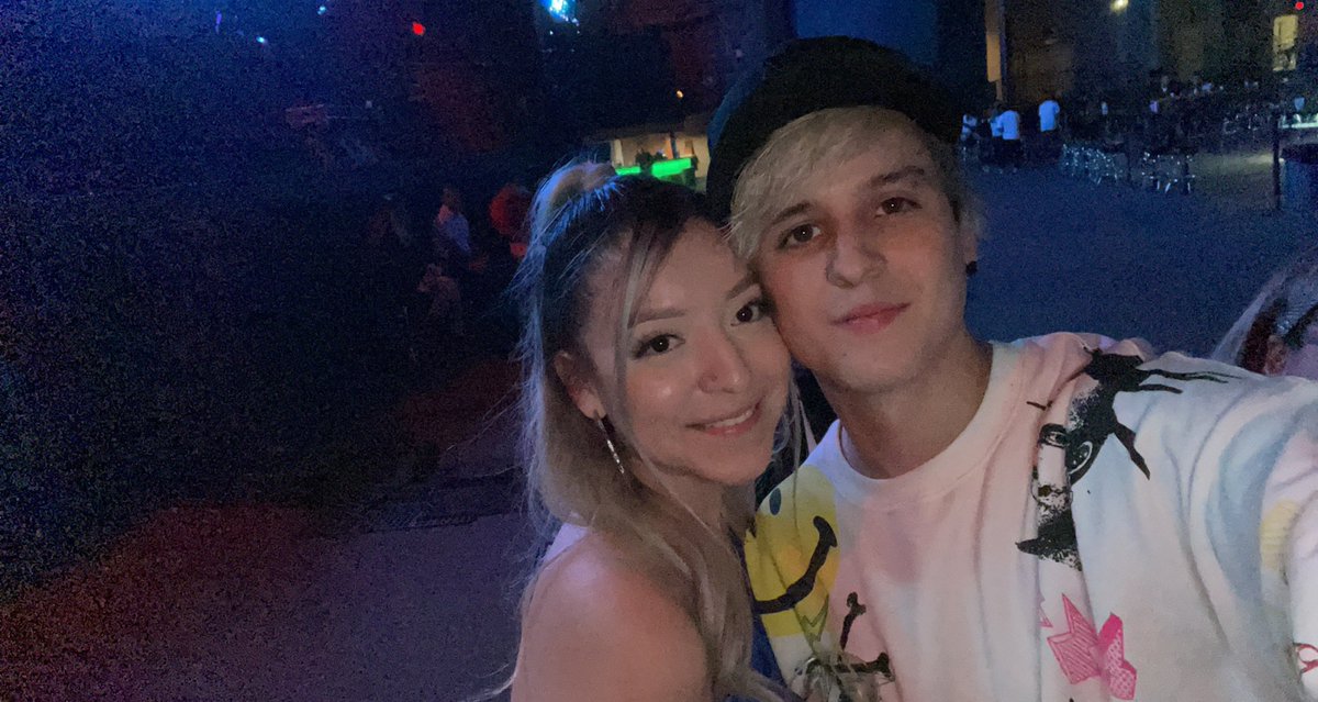 joelsoftie's tweet photo. the cutest 🥺 @christophervele https://t.co/v2YsPRtZTp