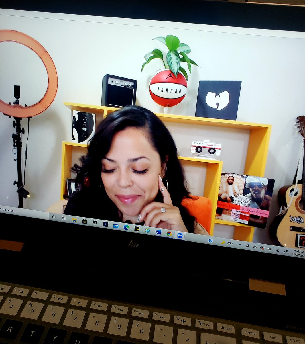 "To all the ladies in the place with style and grace." 🎙️

#BaeBeyBaeBey #BiggieReference  #ClassyAF #HomeStudio #BossLady #ExecutiveProducer #BossUp #Notorious #BIG #HipHopHead #GoalDigger #NABJ21 #Day2