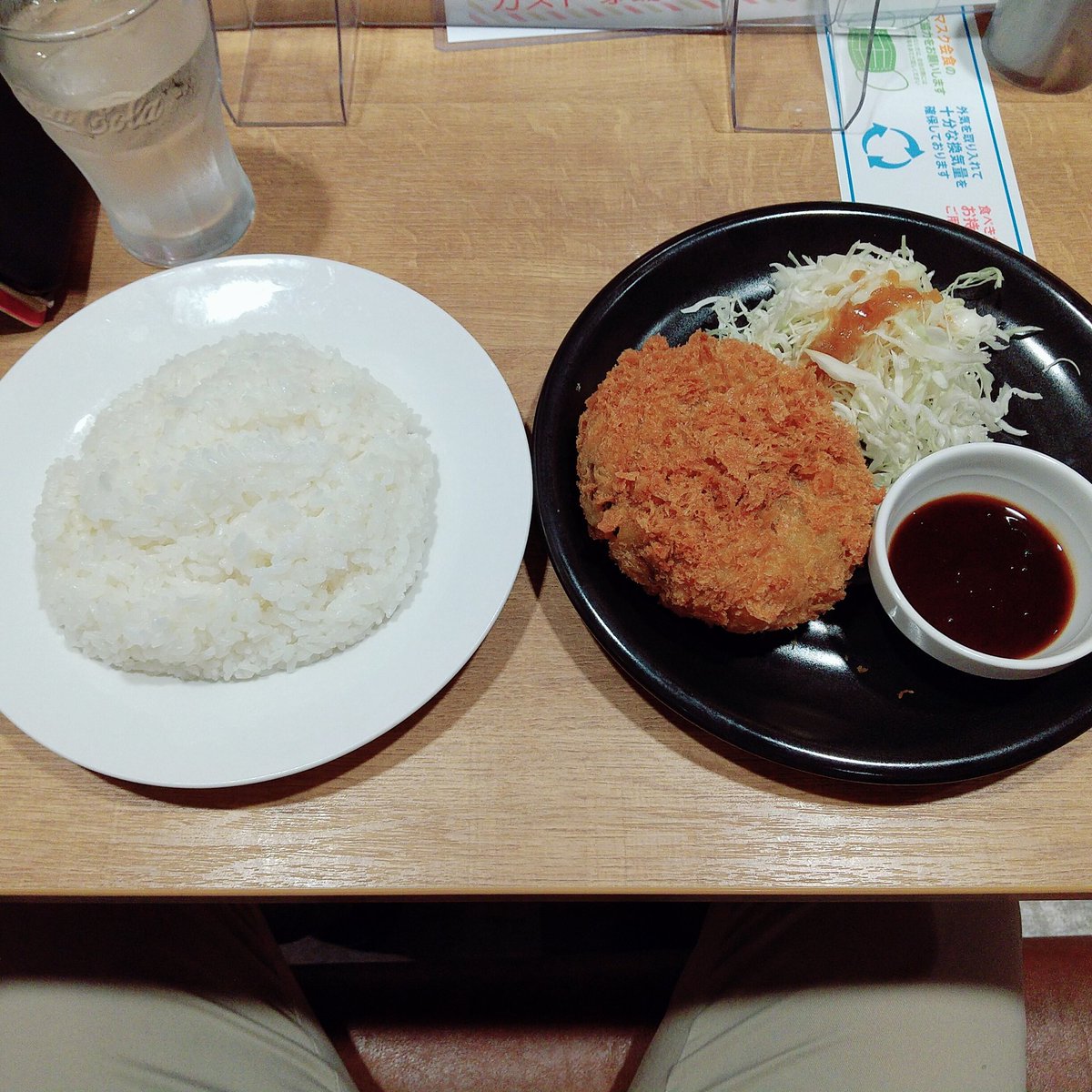 amaru_hk's tweet photo. ランチです🍽️
空きっ腹にこれはよくないかもだけど、もうしょうがない😂 https://t.co/syFLwuNMsX