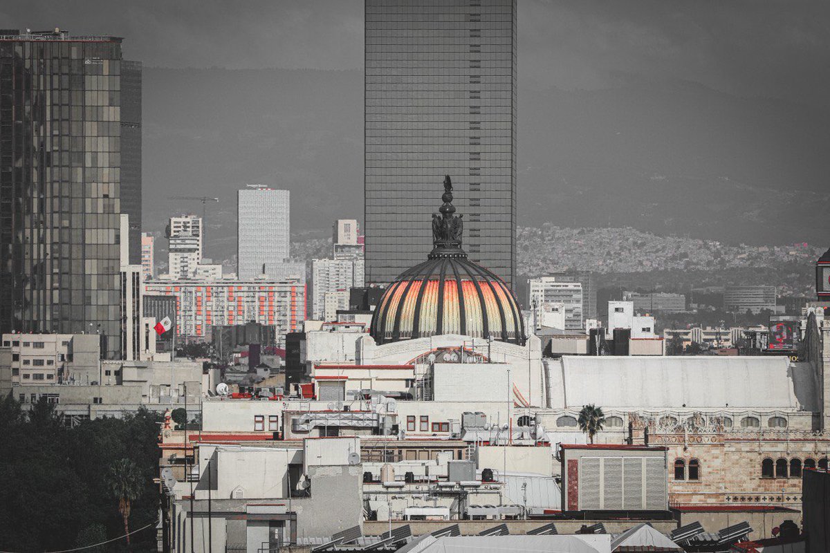 RicardoMonrealA's tweet photo. En el Día Mundial de la Fotografía reconocemos la manera artística y hasta poética en que vemos el mundo. Cada fotografía cuenta una historia única. Les comparto algunas postales de esta bella ciudad. Felicidades a quienes se dedican a capturar momentos. https://t.co/zNCe5rix2v