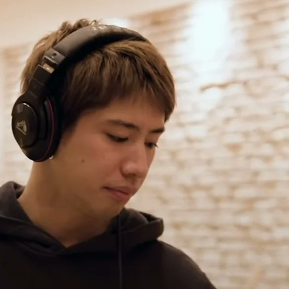 misa08142575's tweet image. youtu.be/JmCsAtjuY3k
#ONEOKROCK 
#Renegades
#pianoversion
#Taka