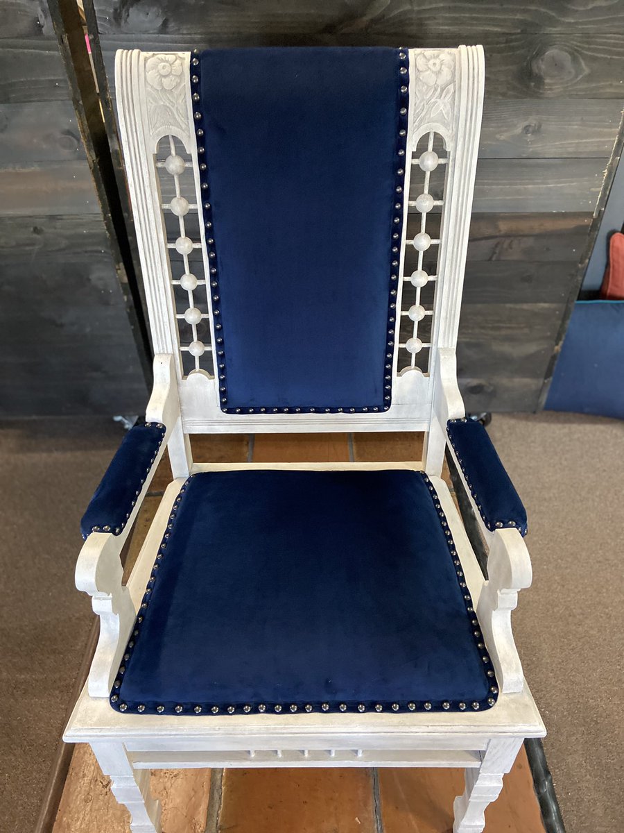 KZI_AZ's tweet image. Love working with antiques!  #kziaz #antiques