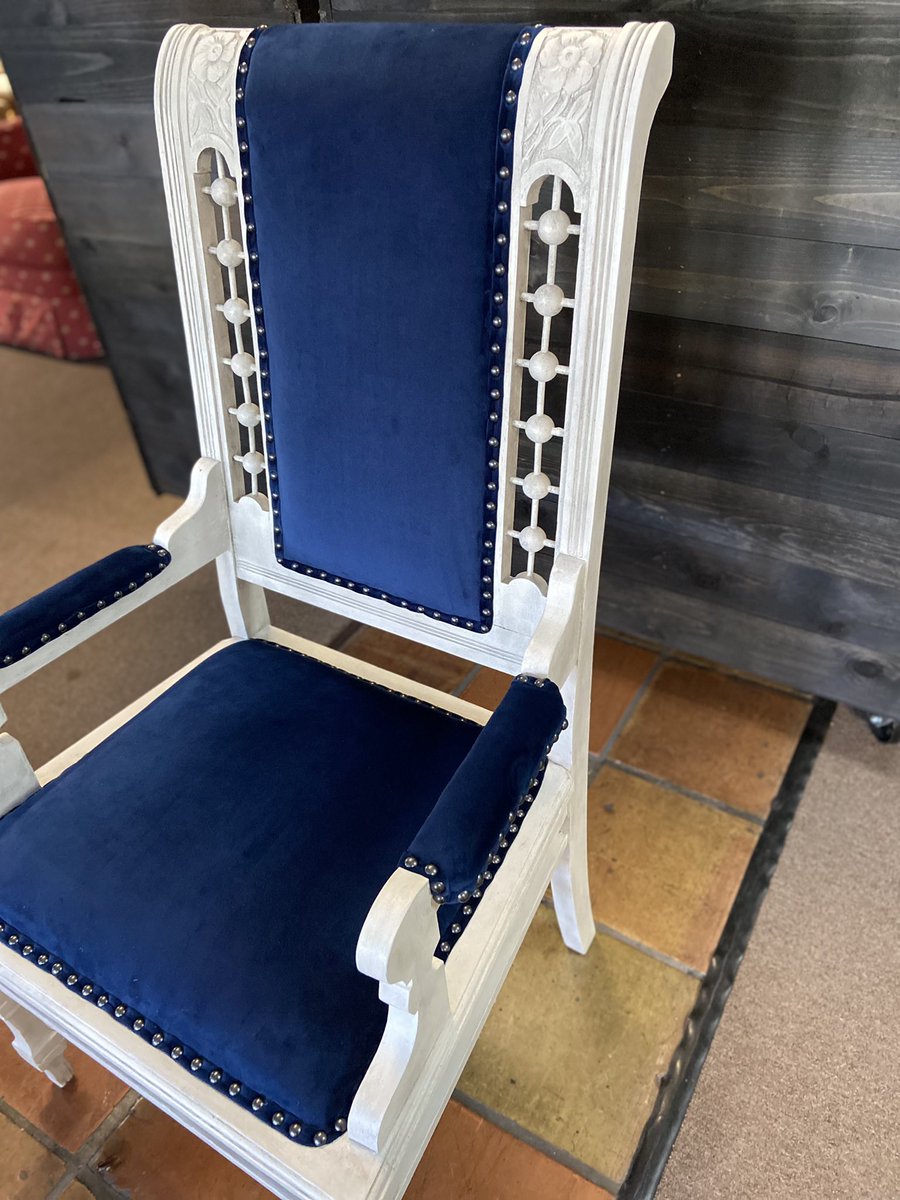 KZI_AZ's tweet image. Love working with antiques!  #kziaz #antiques