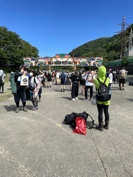 悲報 フジロック開幕 さっそく客がノーマスクや顎マスクで徘徊し感染対策ガバガバ まとめダネ