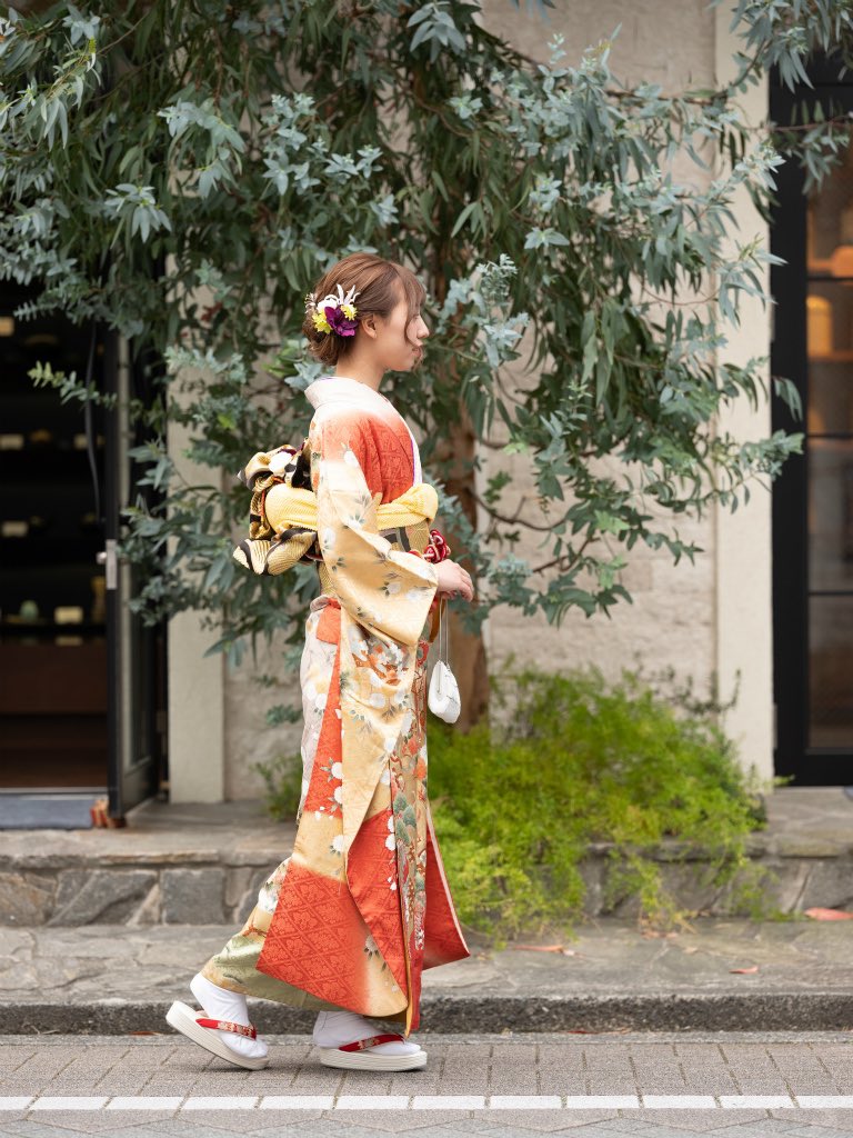 即納!最大半額!】 和服 着物 和装バッグ 花柄 オールビーズ 成人式
