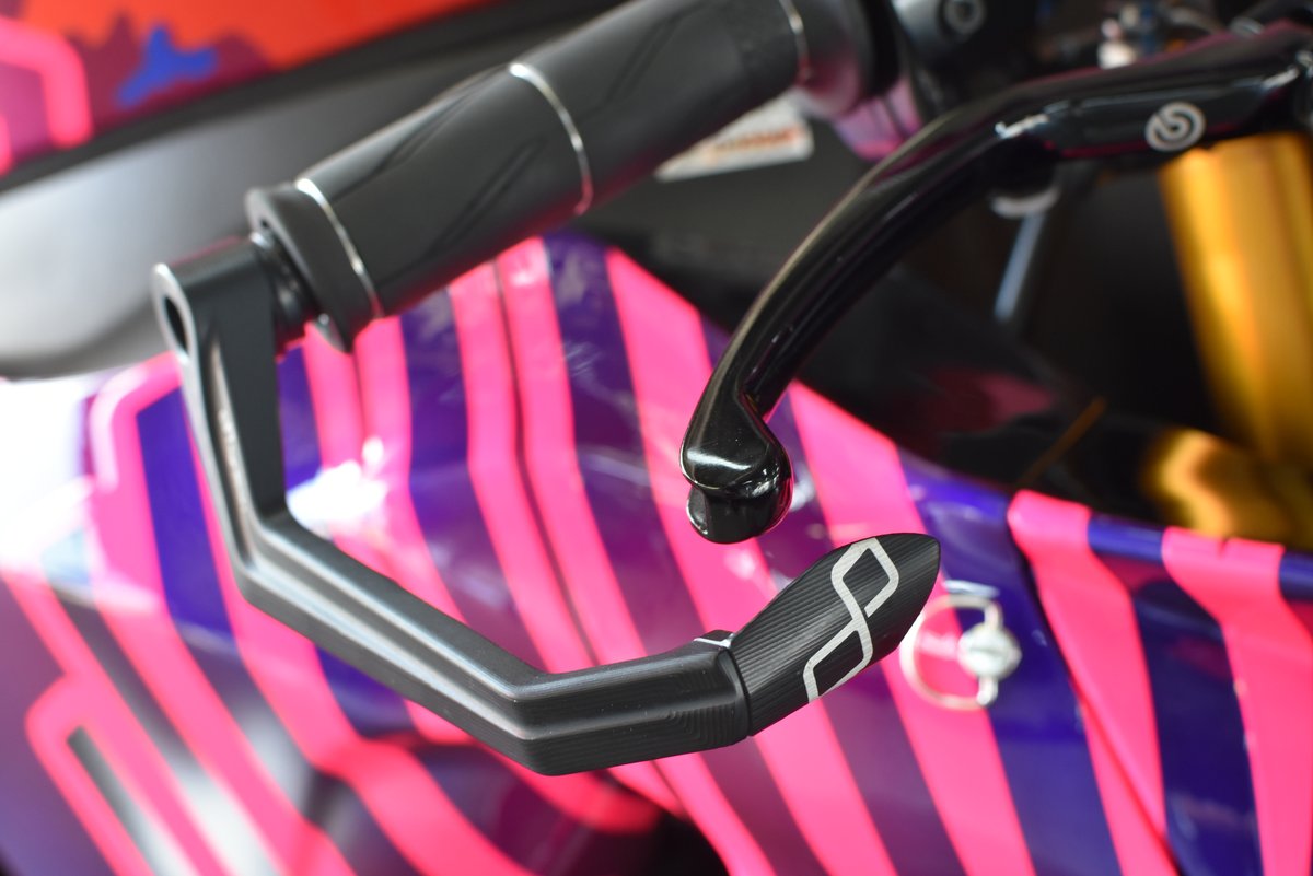 imotorcycleJP's tweet image. 今年も鈴鹿8時間耐久ロードレースの為にNCXX RACINGチームのサポートをさせて頂いておりましたが、昨年に引き続き、コロナの影響によりレースの中止が発表されました。。。

@NcxxRacing

#LighTech
#SCプロジェクト
#PerformanceTechnology
#R1
#YAMAHA