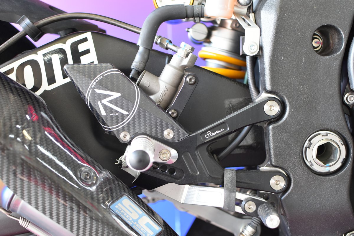 imotorcycleJP's tweet image. 今年も鈴鹿8時間耐久ロードレースの為にNCXX RACINGチームのサポートをさせて頂いておりましたが、昨年に引き続き、コロナの影響によりレースの中止が発表されました。。。

@NcxxRacing

#LighTech
#SCプロジェクト
#PerformanceTechnology
#R1
#YAMAHA