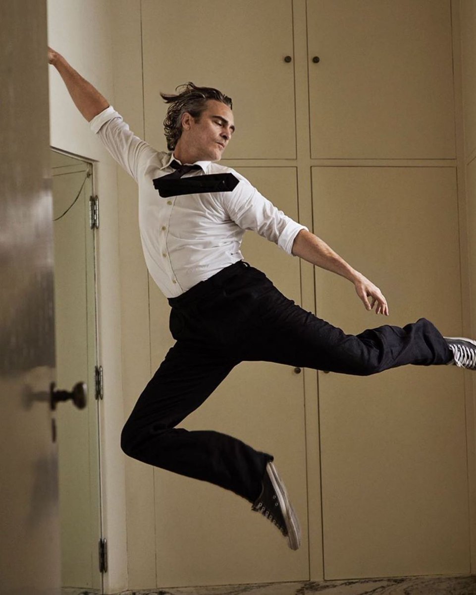 NOWNESS's tweet photo. When it's Friday 💃🏽

Image of Joaquin Phoenix by Ethan James Green

See more dance on NOWNESS: https://t.co/VV53wrjw6M https://t.co/fe34WnxEwx