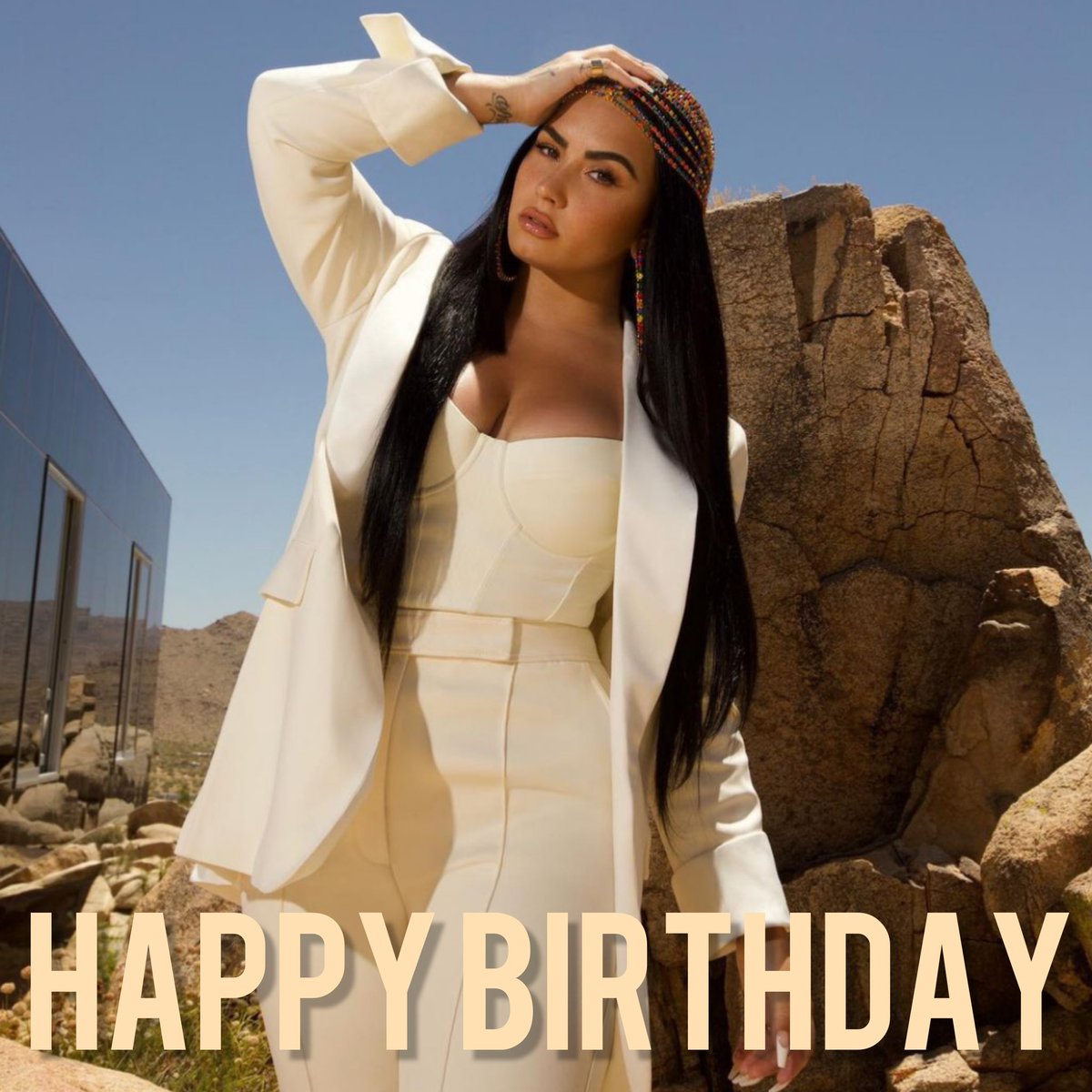 UNIVERSAL_INTER's tweet photo. 8月20日は #デミ・ロヴァート の誕生日🥳　
29歳おめでとう🍾
HAPPY BIRTHDAY🎉
@ddlovato https://t.co/haEv6v7BqL