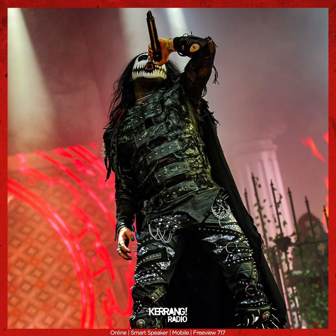 UK fans! You can now hear '𝘾𝙧𝙖𝙬𝙡𝙞𝙣𝙜 𝙆𝙞𝙣𝙜 𝘾𝙝𝙖𝙤𝙨' on the <a href="/KerrangRadio/">Kerrang! Radio</a> playlist! Tune in and hear it on rotation every evening on at KerrangRadio.co.uk | App | Smart Speaker 🔊⁣
⁣
Photo by Darren Griffiths⁣
⁣
#CradleOfFilth #Kerrang