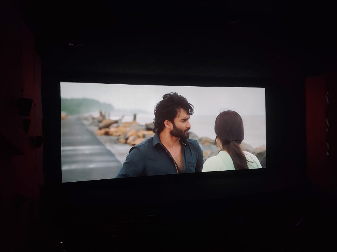 Rajk3455's tweet photo. #CheruvainaDooramaina Commerical Action Packed Movie  !! Worth Watch..

⭐ing @isujithreddy @tarunisingh
🎵 @sukumar_pammi on @MangoMusicLabel 
🎬 #ChandrasekharKanuri
💰 #SatyanarayanaReddy #MaheshGoud https://t.co/vwHuqIu1sg