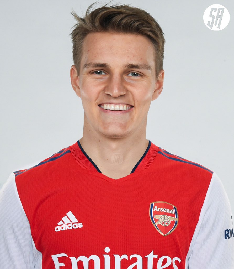 Luke 💫 on Twitter: "HES BACK…