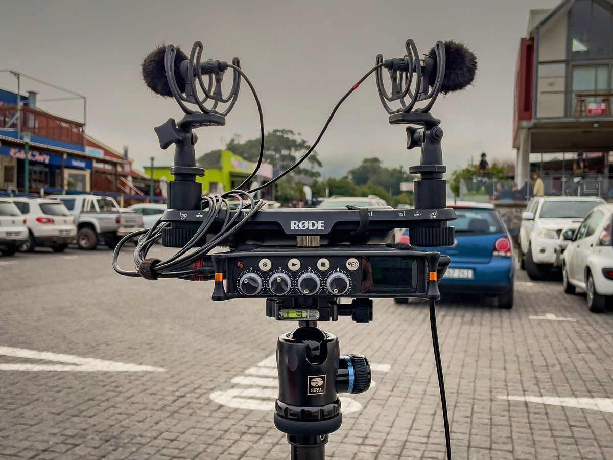 NOVO_SOUND's tweet photo. Although I’m all about capturing natural #soundscapes, I definitely have an obsession with the #ambience of public spaces.
@sounddevices #mixpre6
@LOMlabel #usipro
@Bubblebee_Ind #windbubbles
@rodemics #stereobar
@SIRUIImaging #t2204x
#fieldrecording #soundeffects #sfx https://t.co/qwJjqwplpK