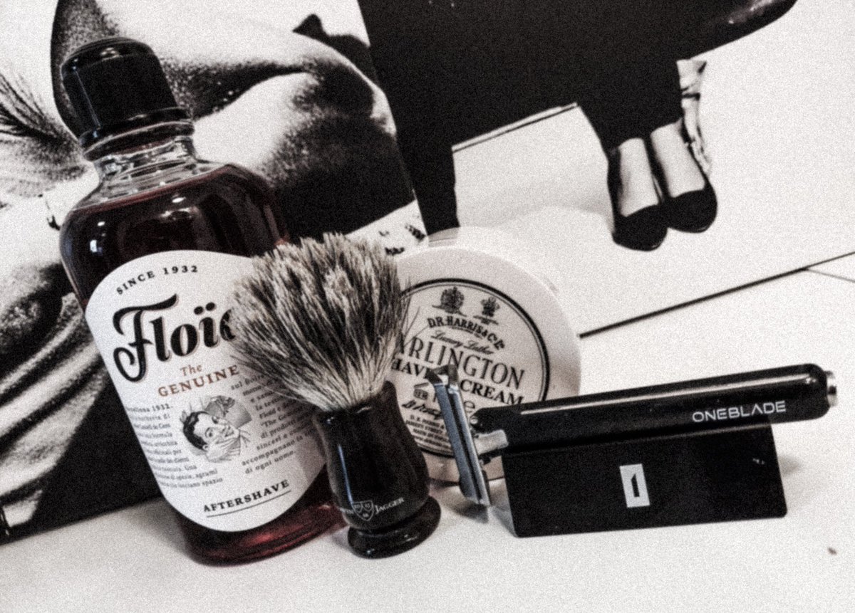Zielony666's tweet photo. \m/ @OneBladeShave #wetshaving #onebladeshave #golenie #floid #Arlington https://t.co/4YWHQ1vRGo