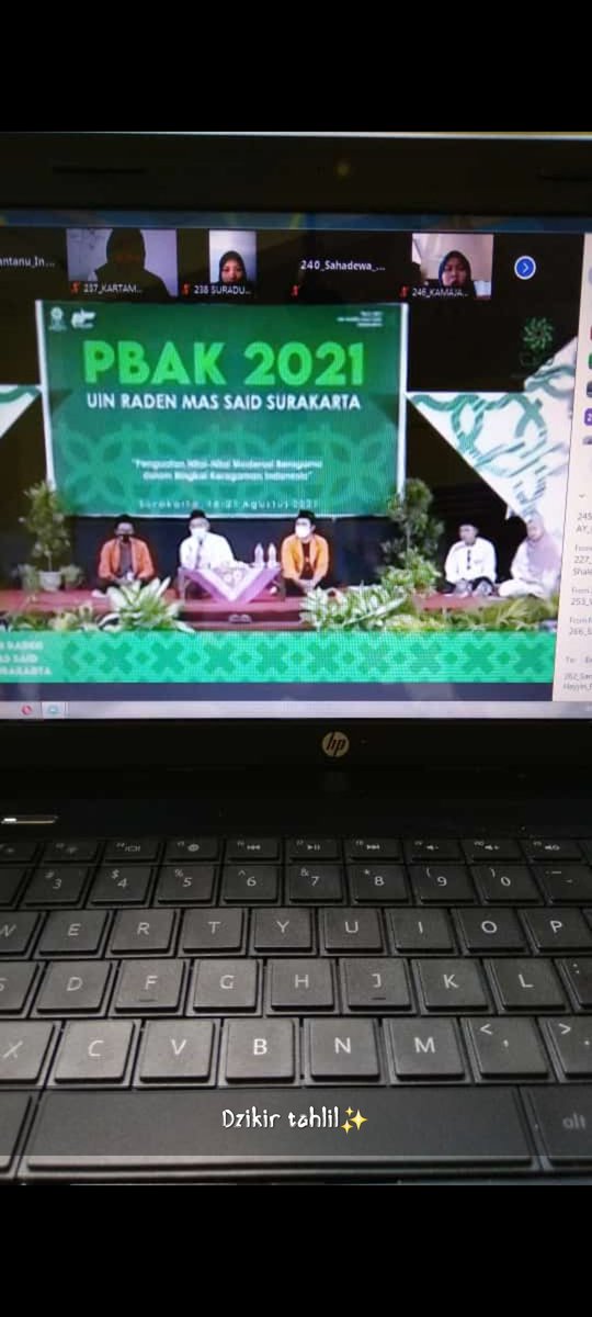 NiskaAlifah21's tweet photo. Jumat berkah bersama UIN RMS Surakarta, menyelenggarakan Do'a bersama untuk bangsa...
#rmsaidmudauntukbangsa https://t.co/onxrarPtd3
