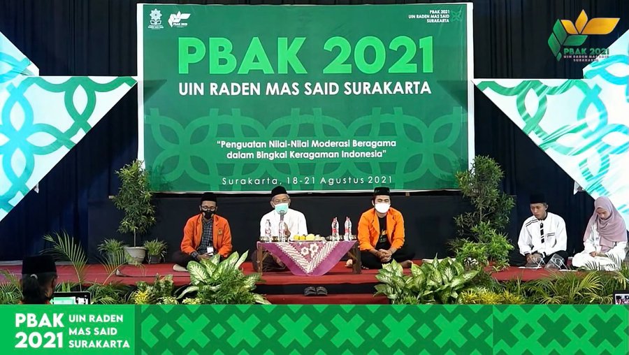 Tyasks543_'s tweet photo. Doa bersama untuk bangsa di UIN RM Said Surakarta.
"Dzikir Tahlil Li Khomsatun dan Shalawat Nariyah"

#RMSAIDMUDAUNTUKBANGSA https://t.co/VQTNjbyH5R