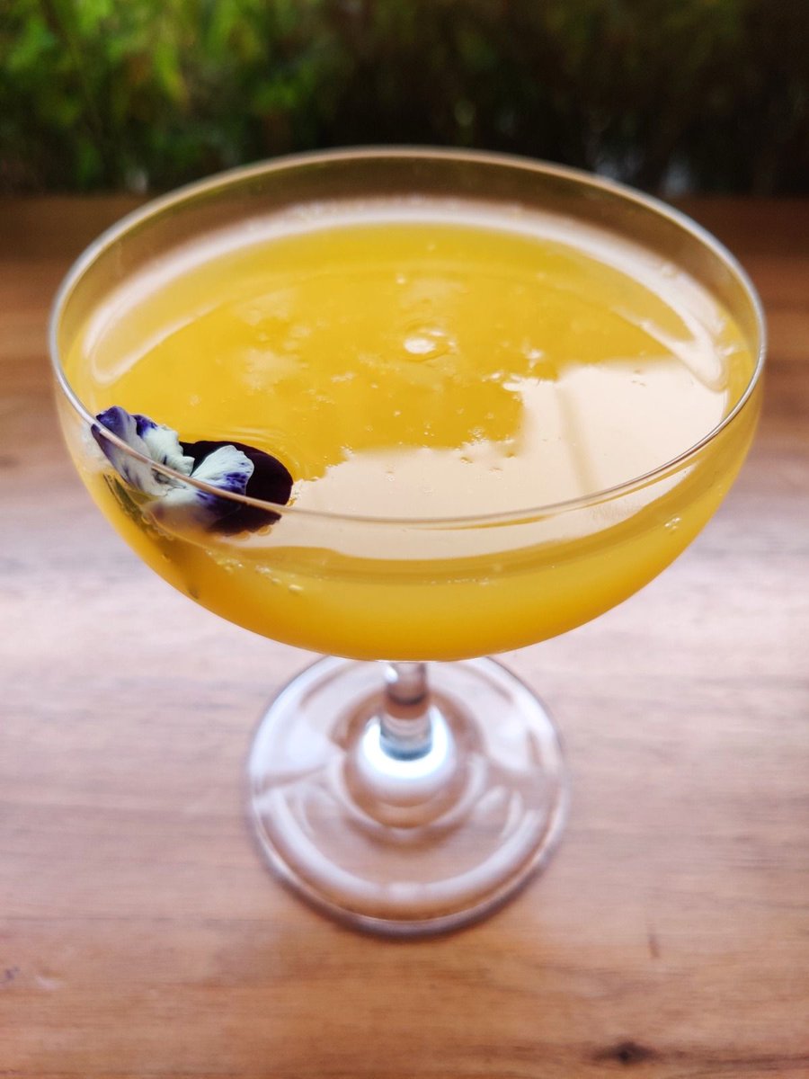 A lunchtime favourite - our bright and boozy Mimosa! Two parts prosecco and one part fresh OJ... three parts goodness!
