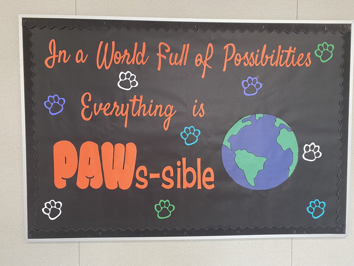 The most amazing board one of our paras created @FeliciaWT @TippsElementary @Ms_Triwahyuni #tippstribe #pawssible2021 This school year is going to be a “PAW-Some” year.