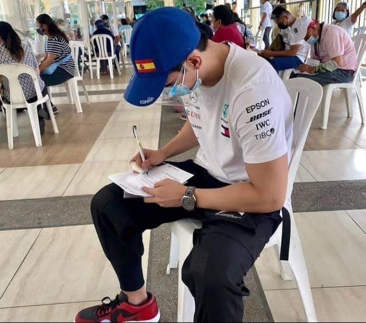MitchieMendoza6's tweet image. Hello king how are you?? I miss you ☺️
Bakuna para proteksyon☺️☺️
#FlexMoNa | Vince Crisostomo
#ArtistCenter