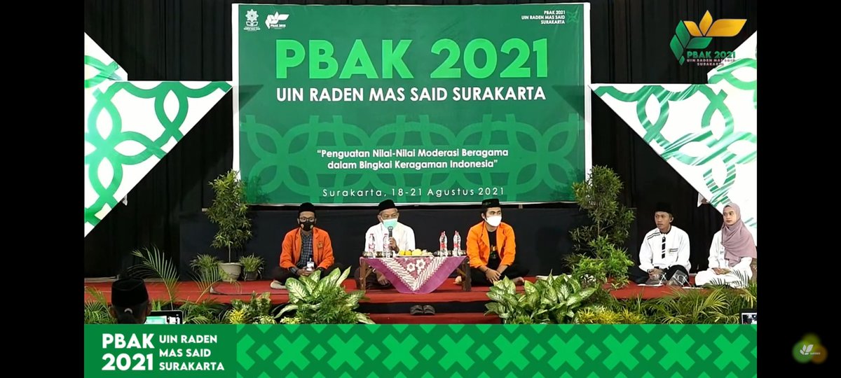 devianggrn_'s tweet photo. Hari ketiga PBAK
UIN RADEN MAS SAID SURAKARTA
"Bersholawat Bersama"

#RMSAIDMUDAUNTUKBANGSA https://t.co/zfNv3klV08