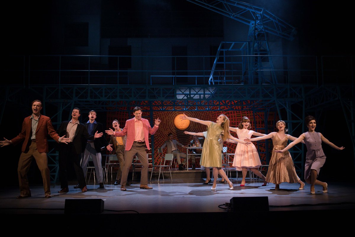 Izrāde, kas piedzima 1962. gadā. Izrāde, kas atdzima 2018. gadā. Šovakar no tās atvadāmies, vismaz līdz nākamajai atdzimšanai.
Vēl ir 11 brīvas vietas pašā pēdējā rindā.
teatris.lv/izrade/man-30-…

#Man30gadu