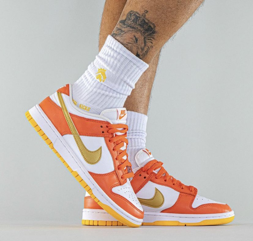FitThemAll's tweet photo. On feet de la Dunk Low "Golden Orange" 🍊

Vous validez le colorway?

La paire devrait arriver dans les prochains mois. https://t.co/oIgbmVOXn3